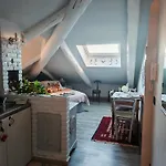 La Mimi' Turyn